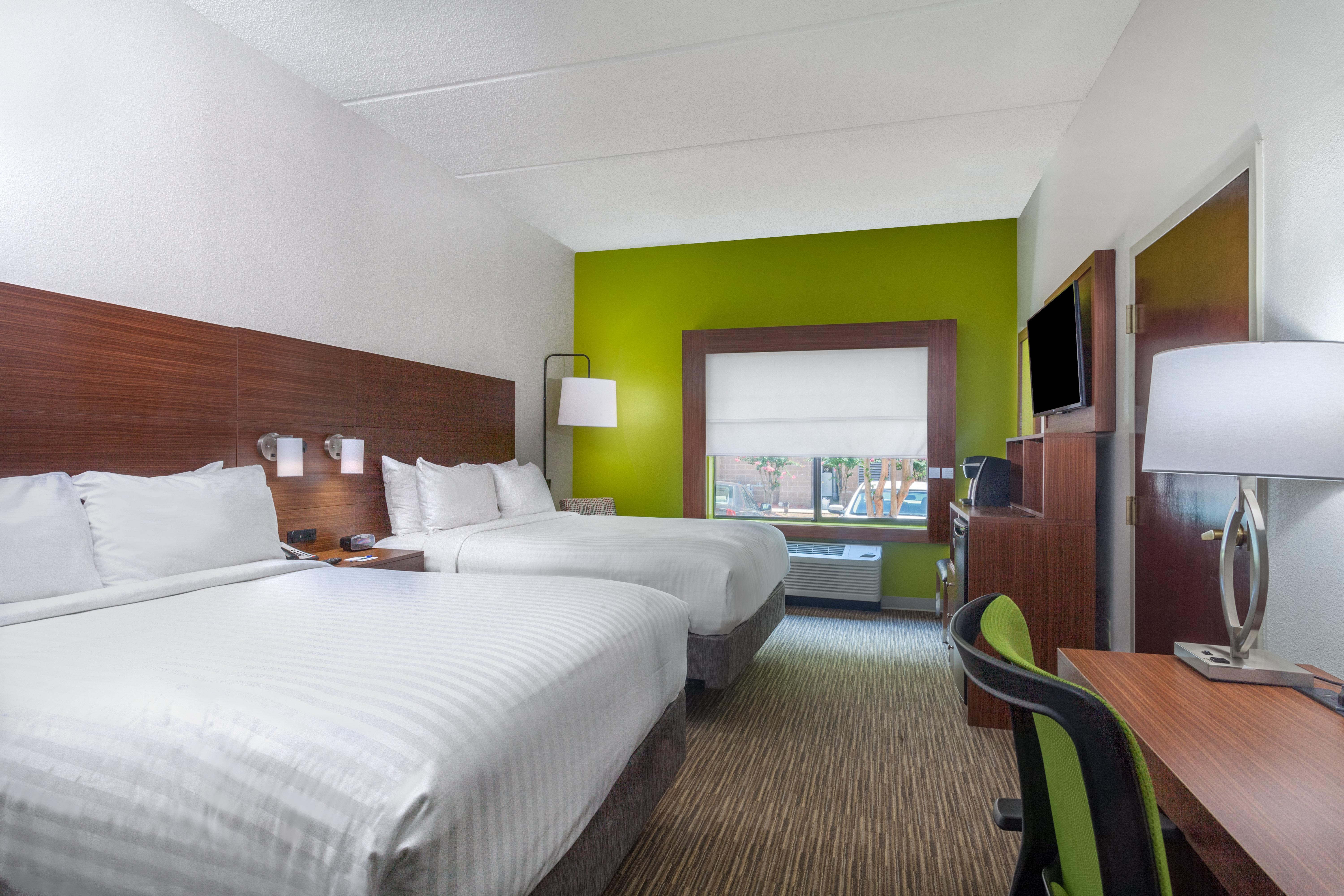 Holiday Inn Express & Suites Augusta West - Ft Gordon Area By Ihg Exterior photo